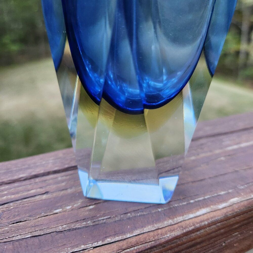 Murano Mandruzzato Sommerso Faceted Glass Blue Gold Layer Vase Italy Vintage 6.5 - Picture 2 of 10